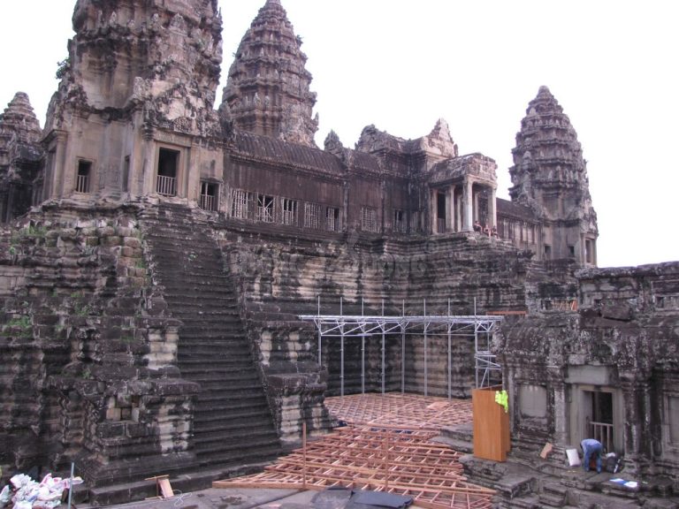 khán đài sân khấu