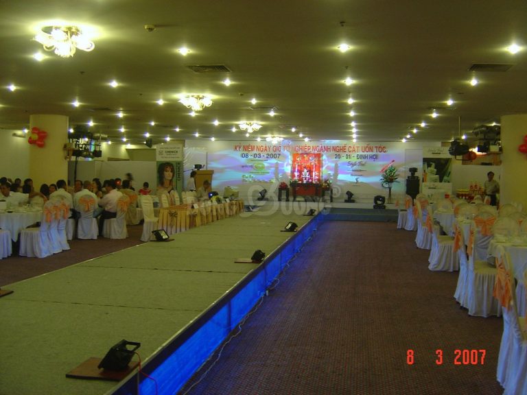khán đài sân khấu